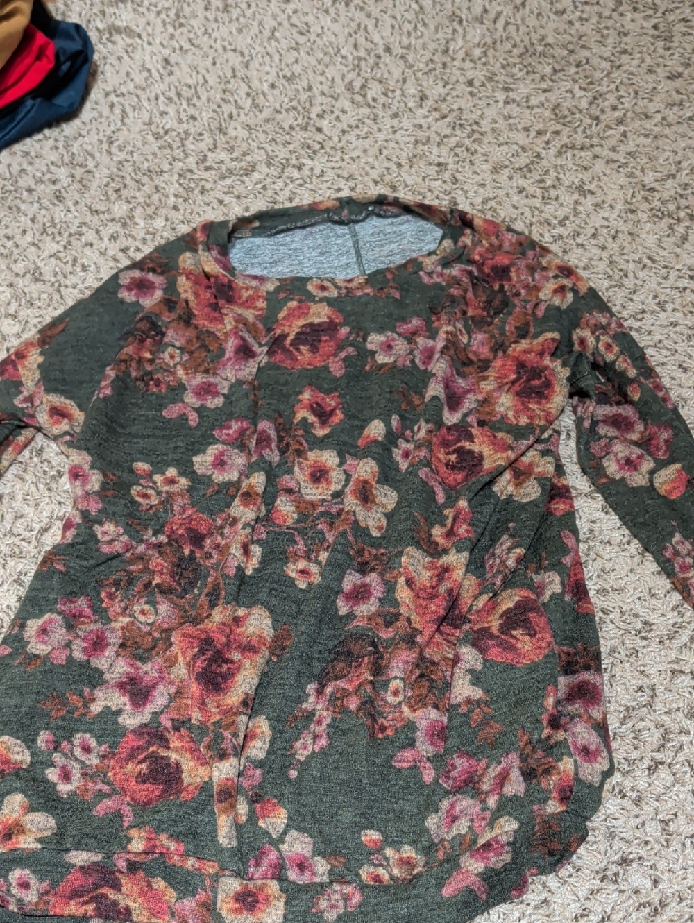 Floral Knit Short Sleeve Tee - Olive Multi
